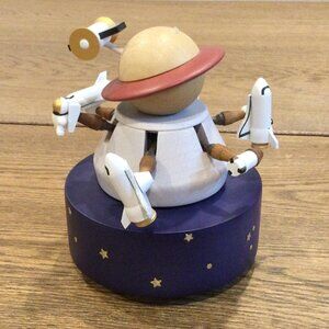 Sanrio Wooden Music Box Space Theme Rotating Collectible 3.93x3.93x5.7in Japan